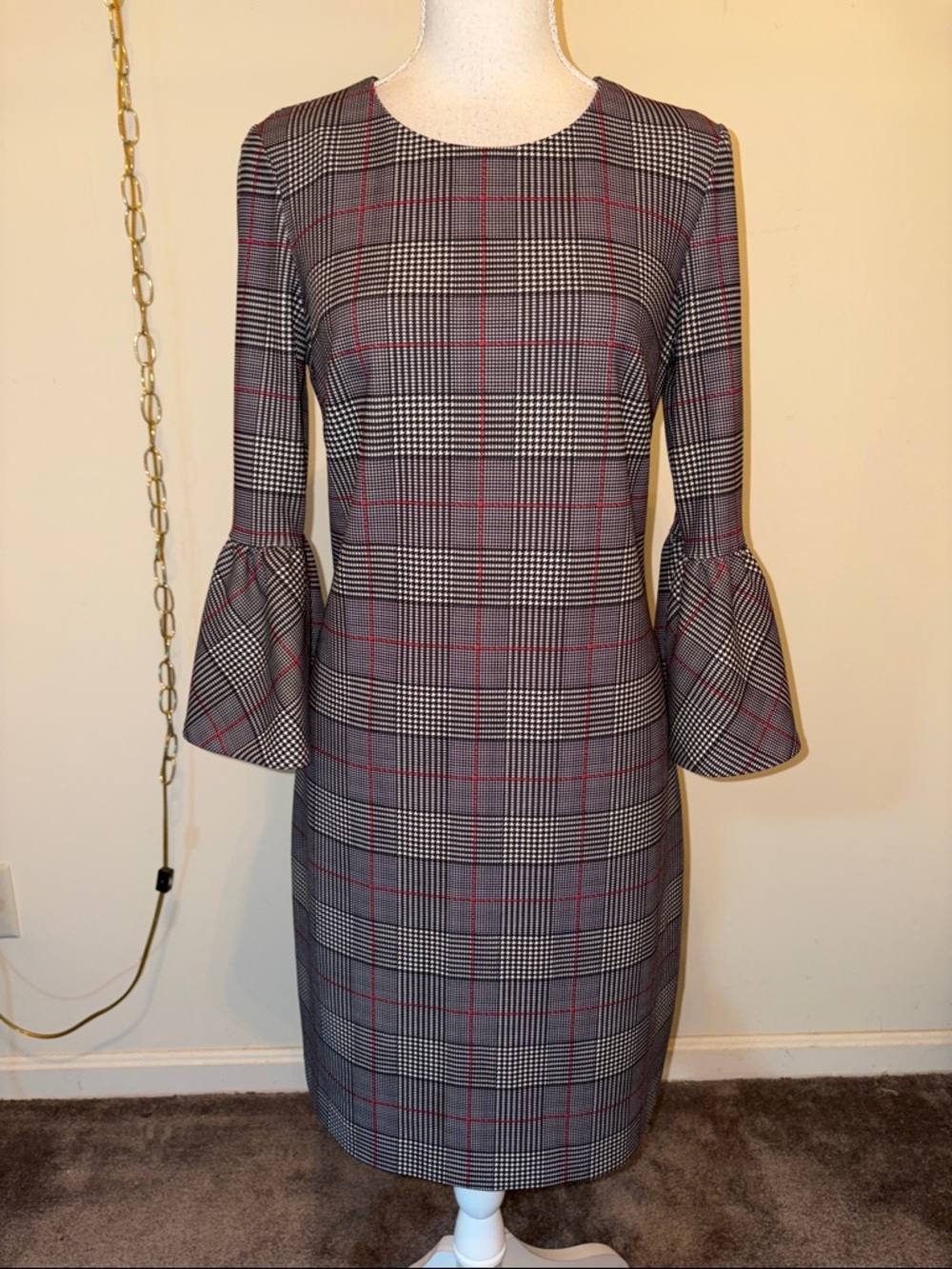 Calvin Klein plaid houndstooth round neck 3/4 length bell sleeve midi dress - Picture 3 of 9
